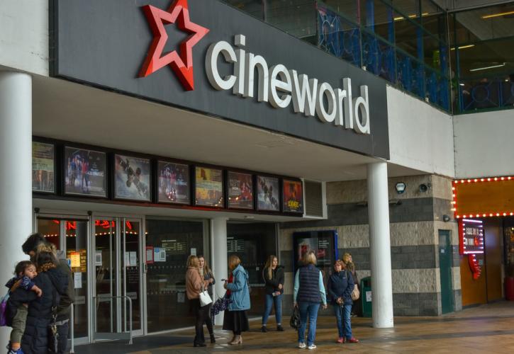 Η Cineworld επιβεβαιώνει ότι εξετάζει αίτηση χρεοκοπίας 