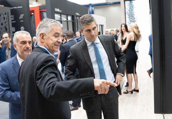 Χρίστος Δήμας: Εγκαινίασε την έκθεση «Ελληνικό Αλουμίνιο 2022»