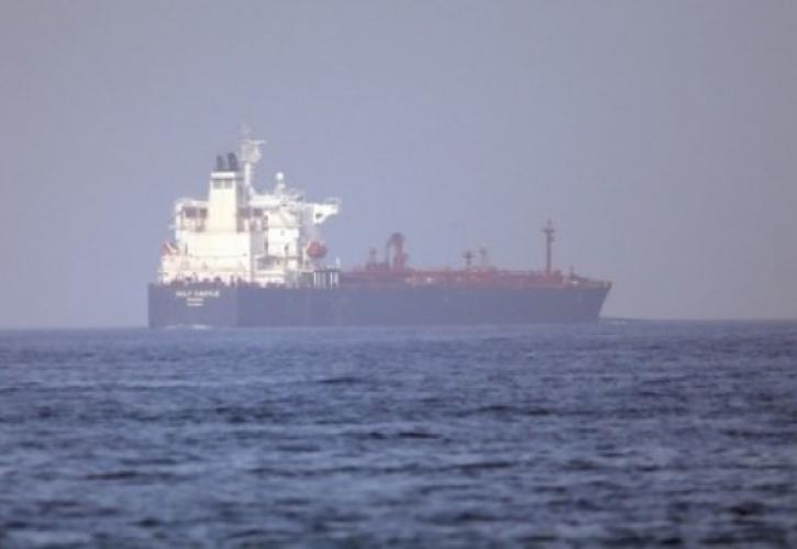 Πειρατεία σε εξέλιξη σε ελληνόκτητο tanker στα στενά του Ορμούζ - Έλληνας ναυτικός στο πλήρωμα