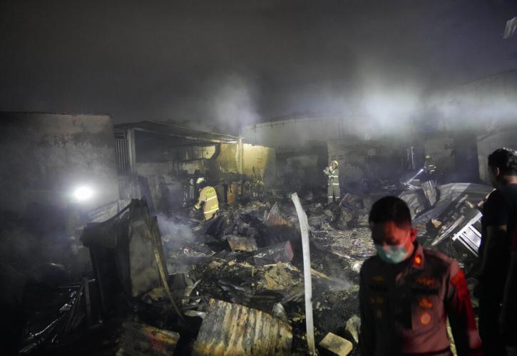 Ινδονησία: Τουλάχιστον 16 νεκροί από φωτιά σε σταθμό αποθήκευσης καυσίμων στην Τζακάρτα
