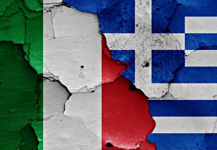 Πώς το ενδεχόμενο ιταλικής «υποβάθμισης» επηρεάζει την ελληνική «αναβάθμιση»