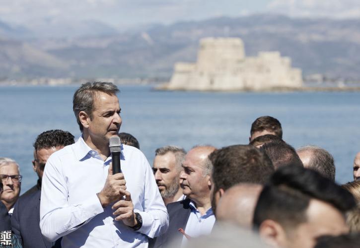 Μητσοτάκης: Αυτοδύναμη Ελλάδα ή «πολιτική τερατογένεση»;