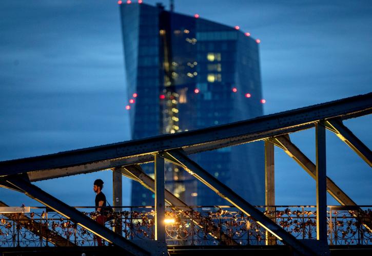 Reuters: Η ΕΚΤ δίνει λίγες πιθανότητες για παύση στις αυξήσεις των επιτοκίων