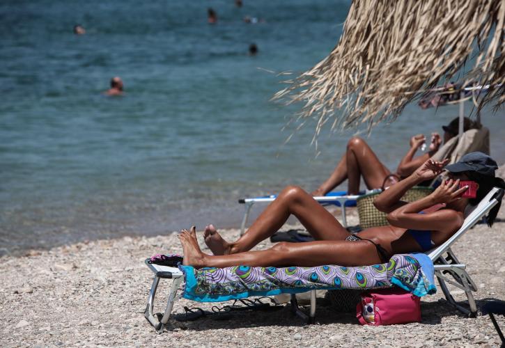 Γαλάζιες Σημαίες: Οι 625 πιο καθαρές παραλίες - 2η παγκοσμίως η Ελλάδα