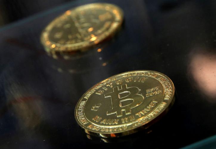 Bitcoin: Στο χαμηλότερο επίπεδο από τον Φεβρουάριο η τιμή