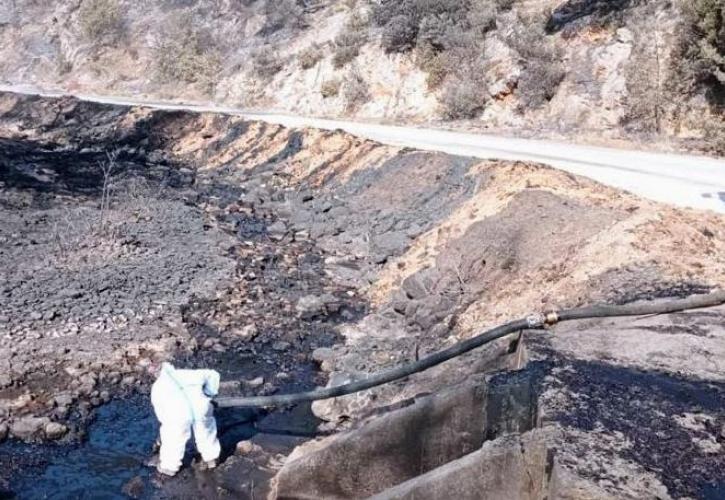 Πυρκαγιά στη Μάνδρα: Απετράπη σοβαρή περιβαλλοντική ζημία