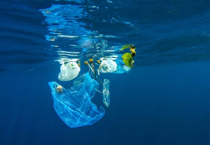 Recycle Your Sail: Το πρόγραμμα που κάνει φέτος τη Σαντορίνη πιο βιώσιμη