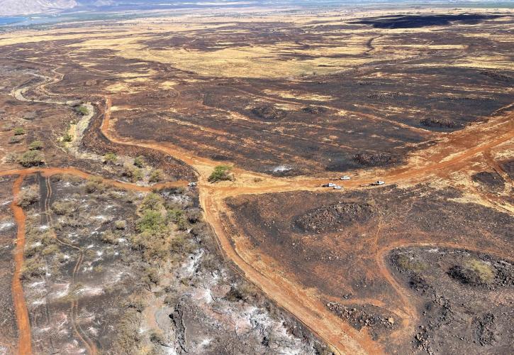 Νέα δασική πυρκαγιά απειλεί κατοικημένη περιοχή στη νήσο Μάουι της Χαβάης