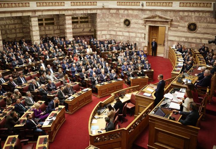 Ο χειρισμός του Μαξίμου στο γάντι Σαμαρά - Ο ειδικός ρόλος της ψηλής - Ανεβάζει στροφές ο Κασσελάκης