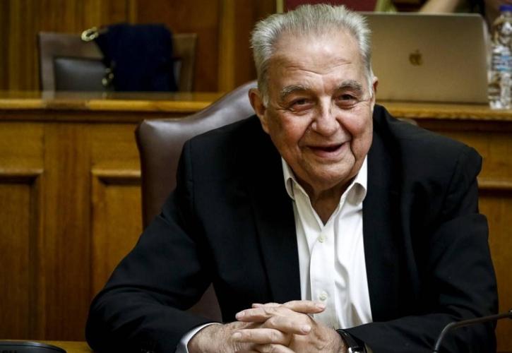 Ο Αλέκος του πολιτισμού, του χρηματοπιστωτικού, και του Πουλαντζά - Η Ρένα και το ρεύμα - Σωσίβιο Μενδώνη σε Μπακογιάννη