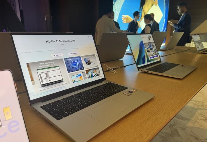 Αποστολή στο Ντουμπάι: Η Huawei ανανεώνει τα laptop της με το Huawei MateBook D16