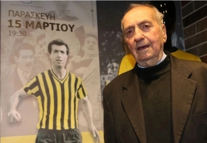 «Έφυγε» ο θρύλος της ΑΕΚ Κώστας Νεστορίδης