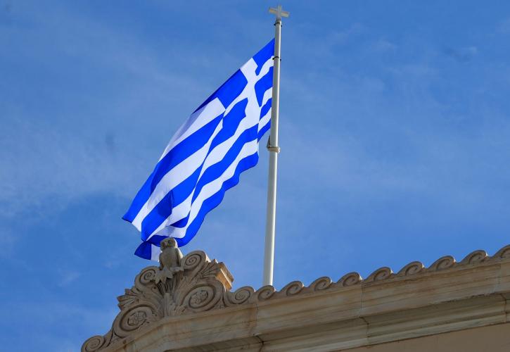 Επέτειος 25η Μαρτίου: Ξεκίνησε η μαθητική παρέλαση στην Αθήνα – Κλειστοί οι δρόμοι στο κέντρο