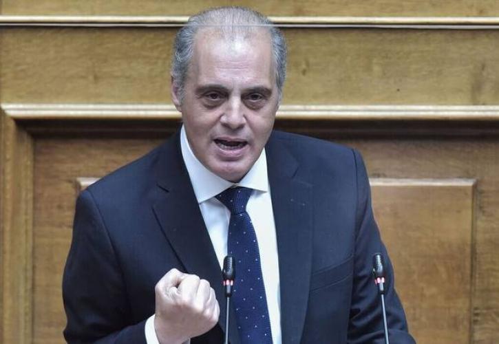 Βελόπουλος: Υποκριτική η στάση του ΠΑΣΟΚ εντός του Κοινοβουλίου