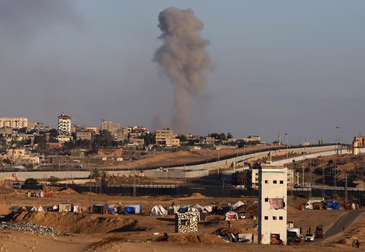 Το Ισραήλ χρησιμοποίησε βόμβες αμερικανικής κατασκευής στην πολύνεκρη επίθεση στη Ράφα