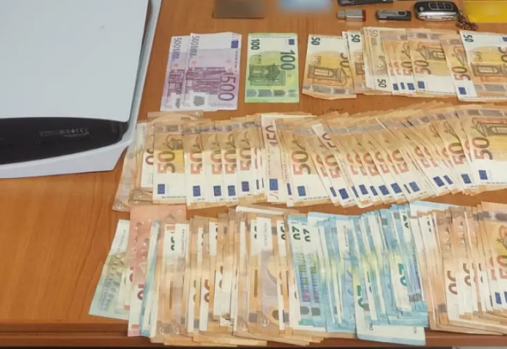 Απάτες με διαδικτυακές αγγελίες και επιδόματα: 154.000 ευρώ η λεία – Το modus operandi και τα money mules