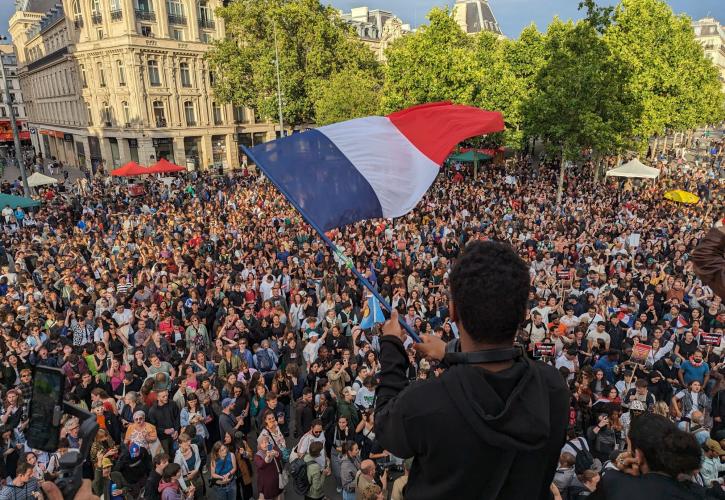Γαλλικές εκλογές: Νίκη - έκπληξη για την Αριστερά, που θα πρέπει να διαχειριστεί τις διαφορές της