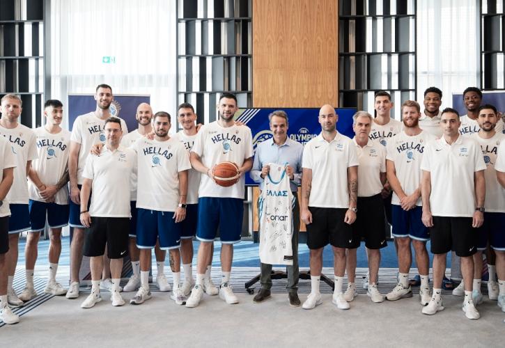Με την Εθνική ομάδα μπάσκετ συναντήθηκε ο Κυριάκος Μητσοτάκης