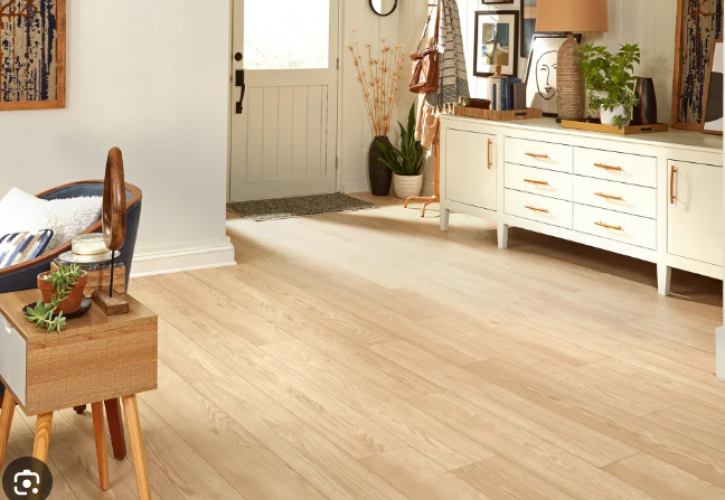 LL Flooring: Μέσω πτώχευσης επιδιώκει την πώλησή της