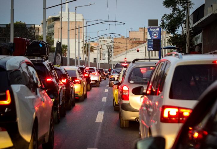 Λιγότερα νέα οχήματα κυκλοφόρησαν στην Ελλάδα τον Αύγουστο