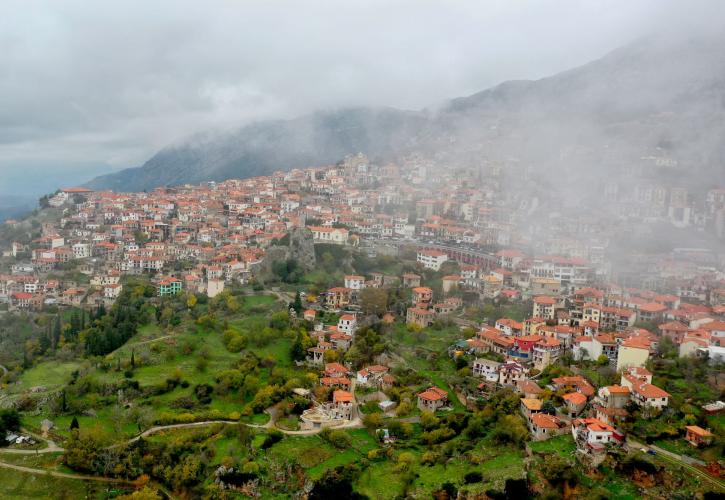 «Καμπανάκι» για τη λειψυδρία στην Αράχωβα - Έχει να βρέξει από τον Μάρτιο