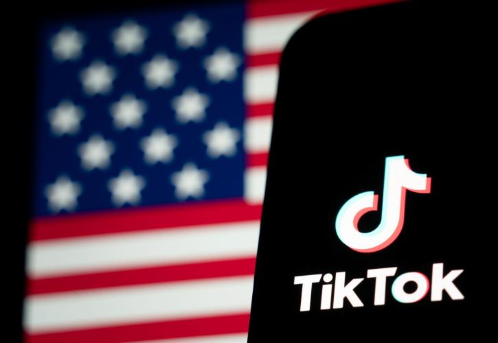 Ποιοι είναι οι «μνηστήρες» του TikTok στις ΗΠΑ