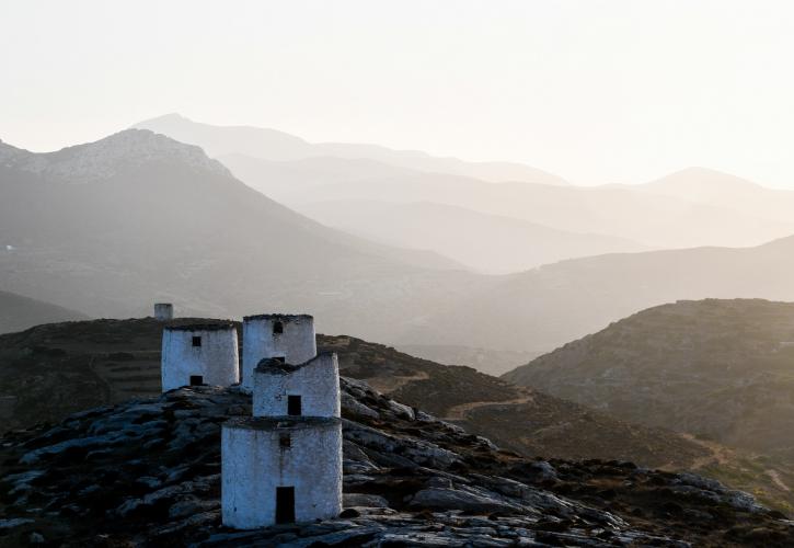 Σε κατάσταση έκτακτης ανάγκης η Αμοργός - Πάνω από 15.300 σεισμοί έως τις 10/02