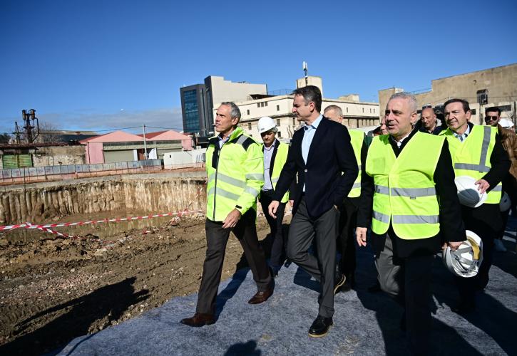 Μητσοτάκης στο Flyover: Η κυβέρνηση συνεχίζει απερίσπαστη την υλοποίηση του έργου της