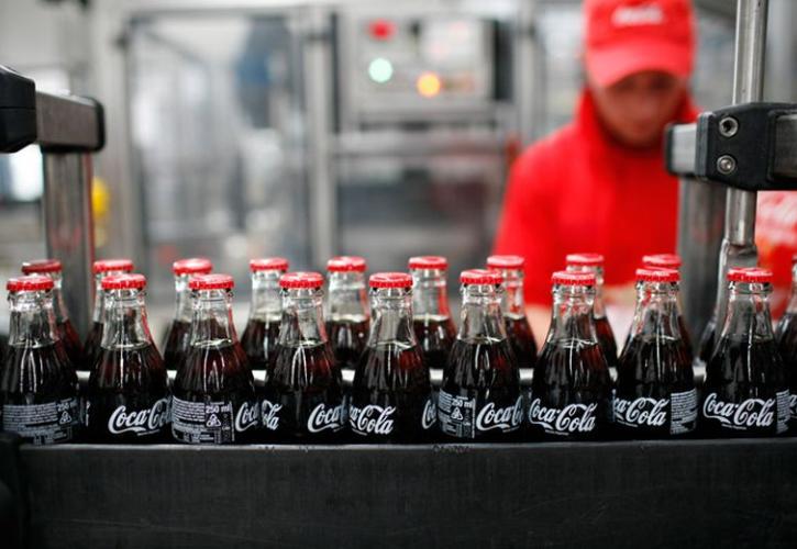 Νέες ανατιμήσεις από την Coca-Cola HBC – Οι προοπτικές της αιγυπτιακής αγοράς και η αναφορά στο δύσκολο ελληνικό καλοκαίρι