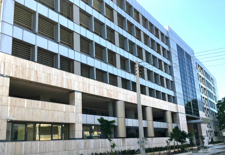 Ο «Κεράνης» διχάζει το Υπουργείο Οικονομικών 