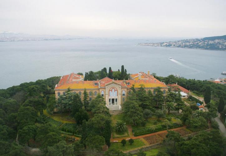 Τουρκία: Δημοσίευμα για την επαναλειτουργία της Θεολογικής Σχολής της Χάλκης