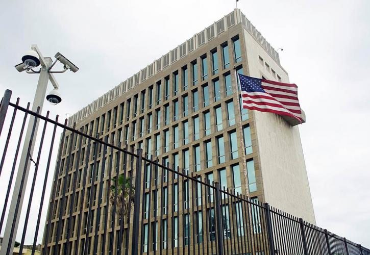 Κούβα: Η πρεσβεία των ΗΠΑ ξεκίνησε εκ νέου τη χορήγηση βίζας μετά από τέσσερα χρόνια