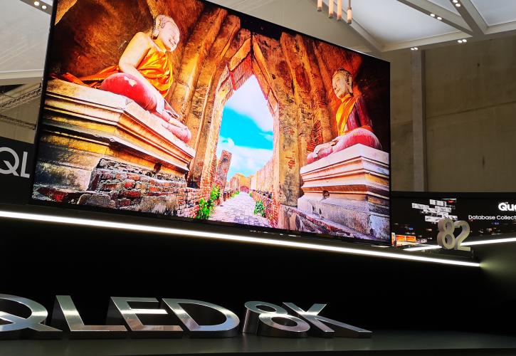 Tηλεόραση QLED 8K παρουσίασε η Samsung (pics)