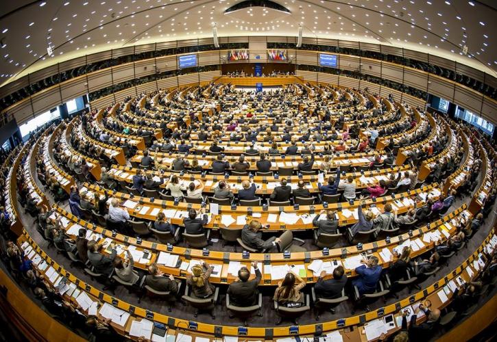 Ευρ. Κοινοβούλιο: Με επείγουσες διαδικασίες η υιοθέτηση του πράσινου ψηφιακού πιστοποιητικού