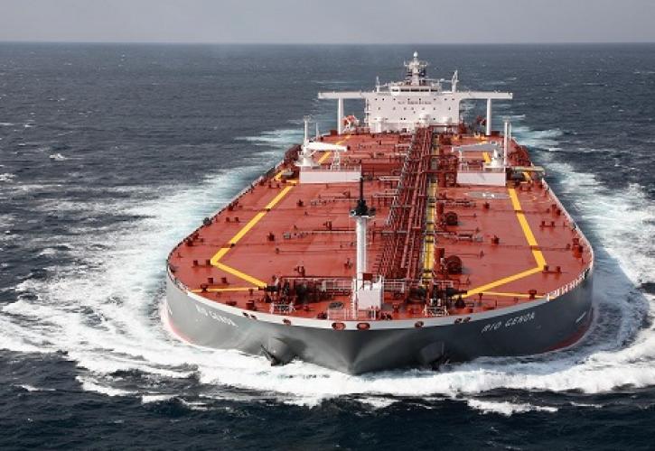 «Προειδοποιητικές βολές» των ΗΠΑ στις ναυτιλιακές για το πλαφόν στο ρωσικό πετρέλαιο
