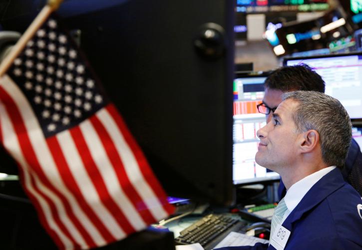 Νευρικότητα στη Wall Street μετά τη νέα εκτόξευση του πληθωρισμού