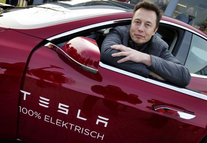 Tesla: Ξεπέρασε για πρώτη φορά το 1 τρισ. δολάρια - Ώθηση από τη συμφωνία με τη Hertz