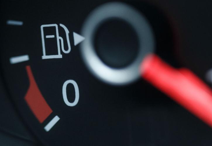 Φρενάρει η ζήτηση βενζίνης και diesel – Τι προτείνει η αγορά για την ελάφρυνση των καταναλωτών