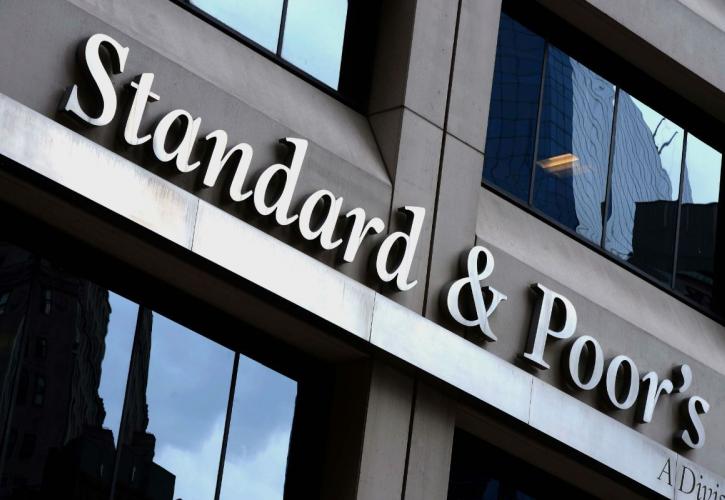Ισχυρό «σήμα» από τη Standard & Poor's: Η κερδοφορία επιστρέφει για τις ελληνικές τράπεζες