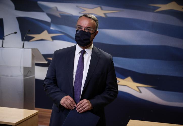 Σταϊκούρας: Παρά τους ισχυρούς κλυδωνισμούς, η ελληνική οικονομία άντεξε