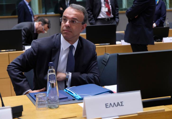 Έγκριση Eurogroup για μέτρα στήριξης όσο χρειαστεί – Οι 3 όροι – Πράσινο φως για 9η αξιολόγηση