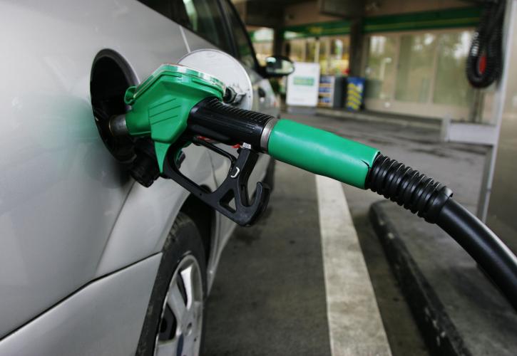 Τι κρύβει η «διαδρομή» από το πετρέλαιο στη βενζίνα;