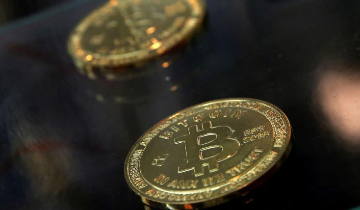 Καλπάζει το bitcoin: Ξεπέρασε τα 97.000 δολάρια