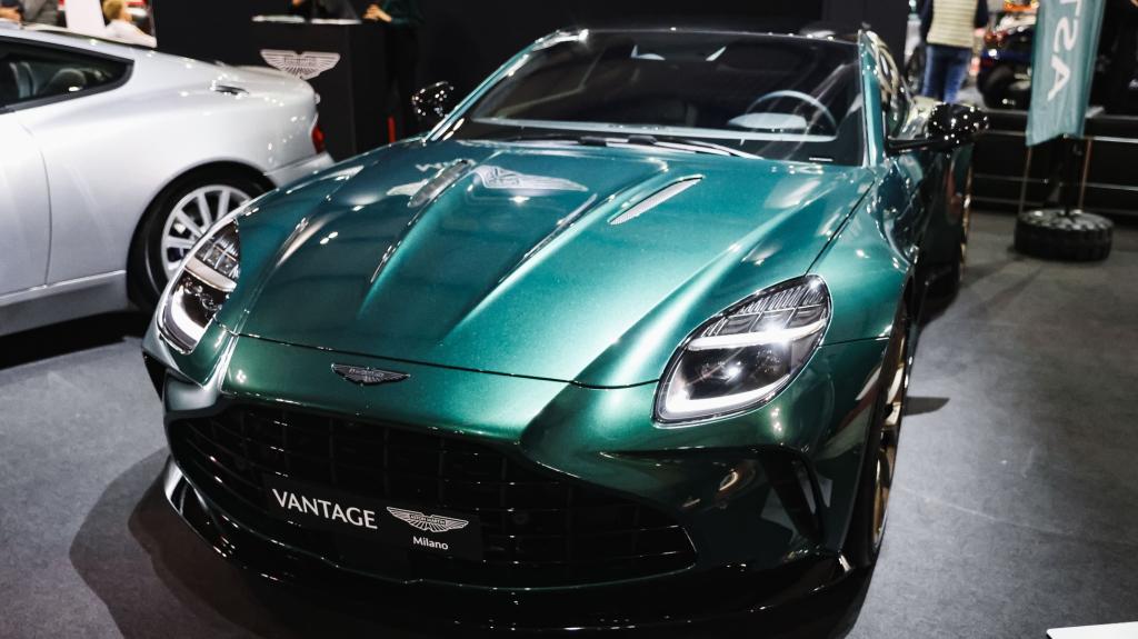 Tι συμβαίνει με την Aston Martin: Με πάνω από 1 δισ. χρέη η βρετανική εταιρεία