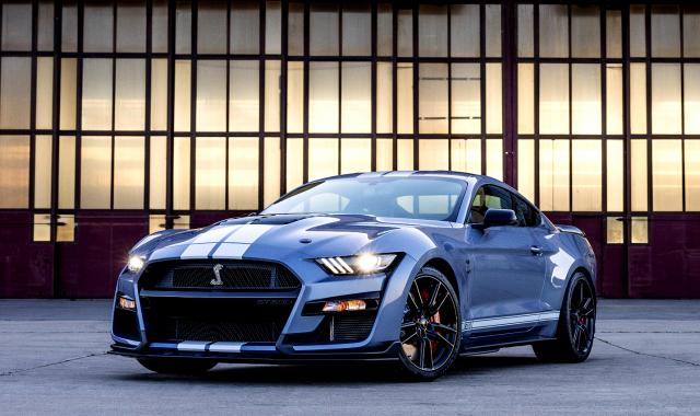 Shelby GT500 Heritage Edition: Ο «θηριώδης» φόρος τιμής στην ιστορία της Mustang