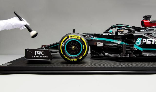 Η μικρογραφία της Mercedes του Lewis Hamilton στην F1 κοστίζει όσο ένα αυτοκίνητο