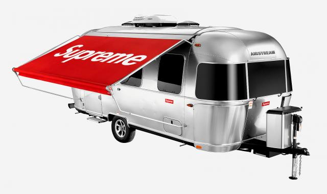 Supreme και Airstream φέρνουν το πιο μοδάτο τροχόσπιτο που είδατε ποτέ