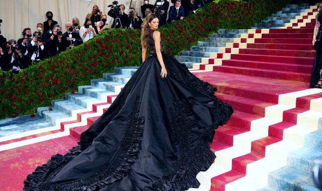 Ρεκόρ εσόδων για το φετινό Met Gala με 17,4 εκατ. δολάρια