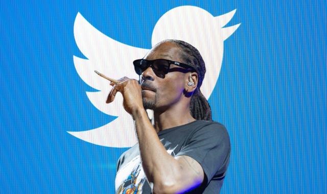 Ο ράπερ Snoop Dogg θέλει τώρα να αγοράσει το Twitter;