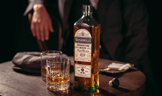 Το νέο ουίσκι της Bushmills έρχεται να συνοδεύσει την τελική σεζόν του Peaky Blinders